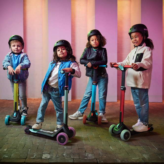 BERG NEXO Kinderroller 3-Rad klappbar LED blau - Afbeelding 3