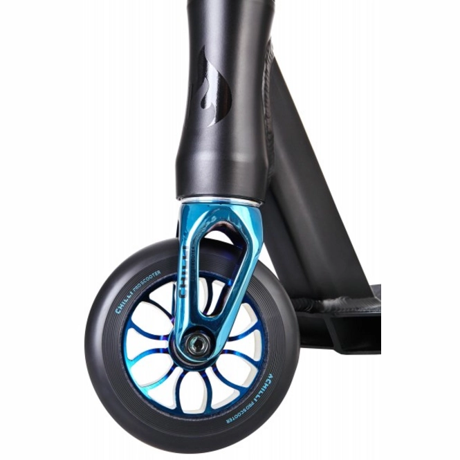 Chilli Reaper Stunt Scooter 120mm Rollen ABEC 9 verstellbarer Lenker Kinder blau metallic ocean