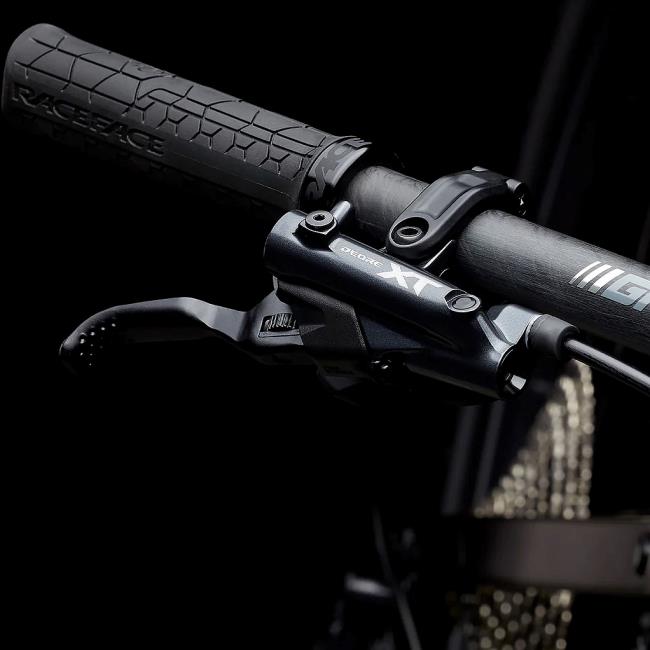 MMR Quercus 150 00 2025 E-Enduro Fully 29 Zoll Bosch Performance Line CX Gen5 800Wh Fox Factory 150/150mm Carbon Oyster