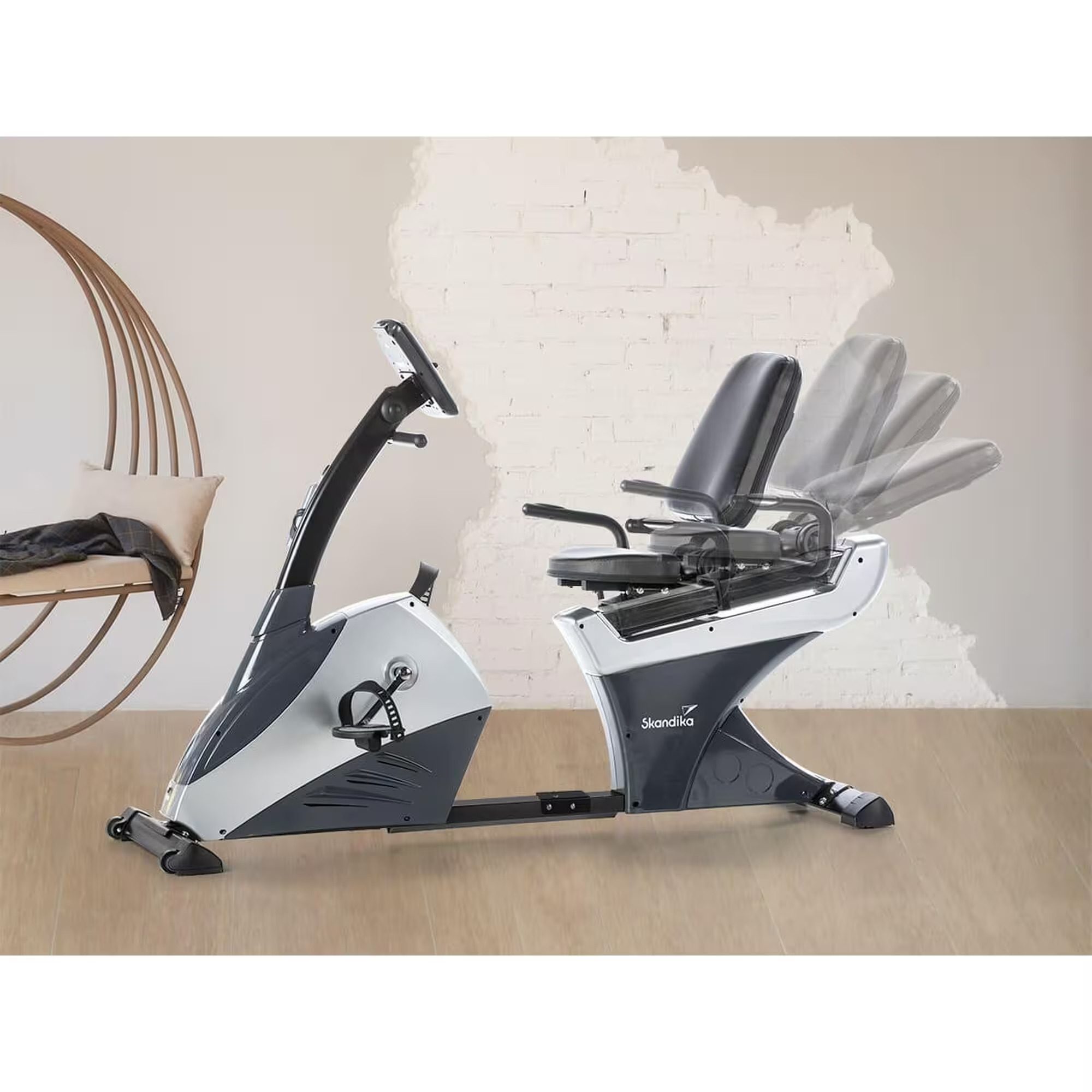 Semi-recumbent hometrainer Centaurus – Bluetooth, 32 weerstandsniveaus